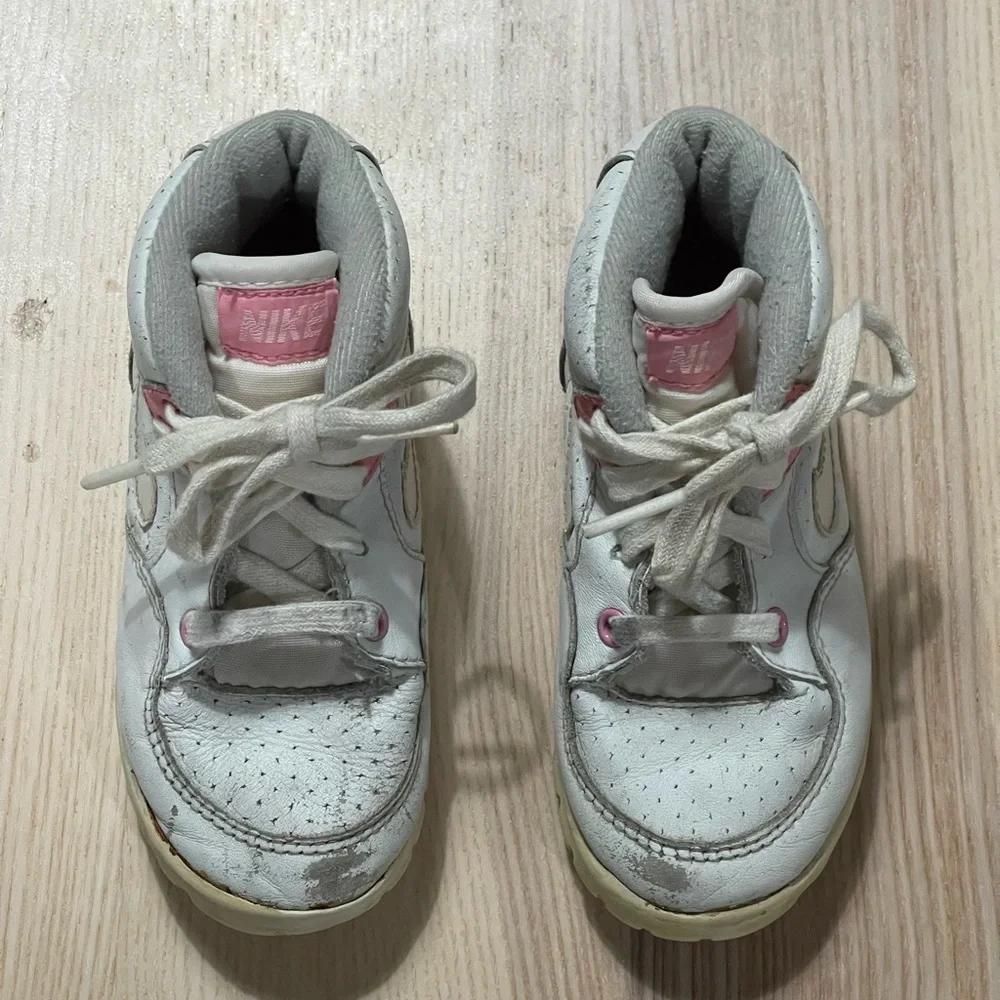 Vintage Nike High‎ Top Baby Toddler Display Shoes Size 8